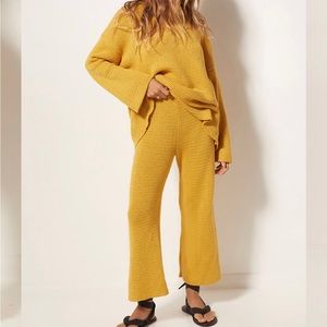 NWT Maurie & Eve Synergy Knit Pant. 100% knitted cotton.